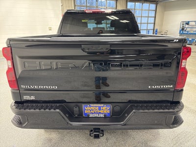 2023 Chevrolet Silverado 1500 Custom