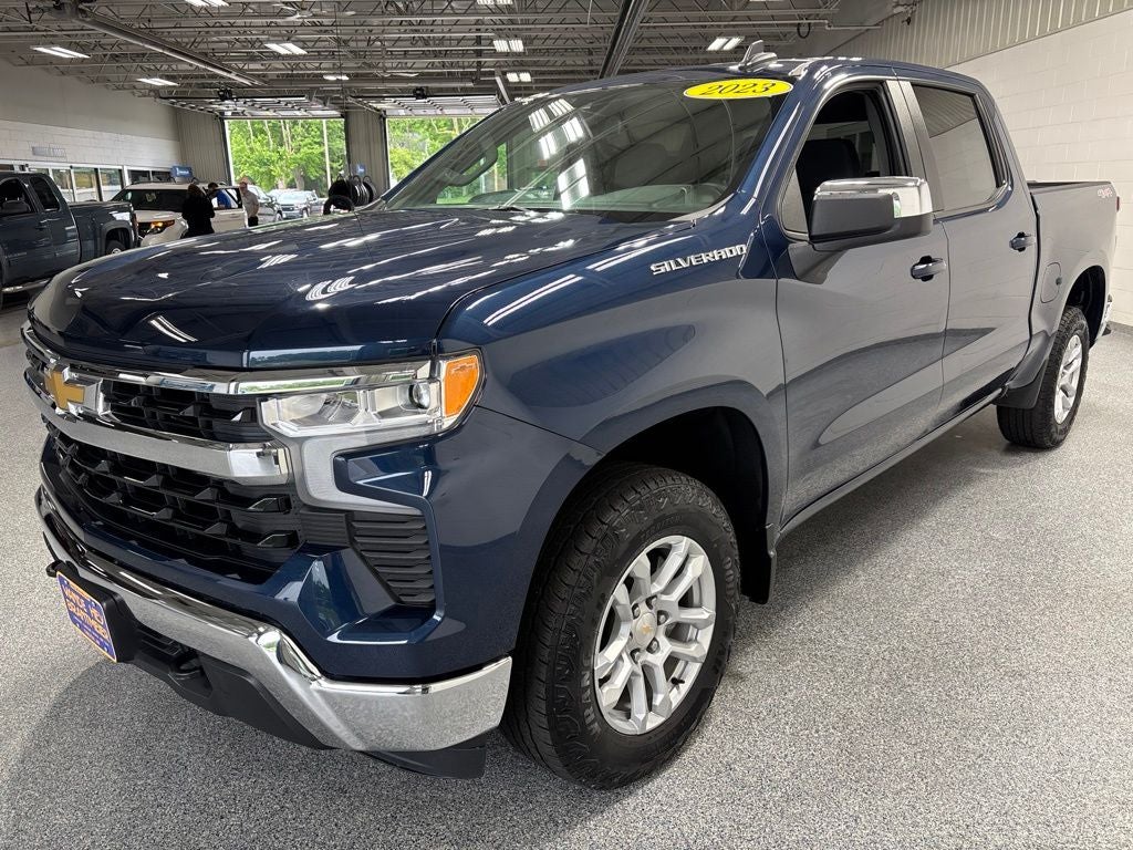 2023 Chevrolet Silverado 1500 LT LT1