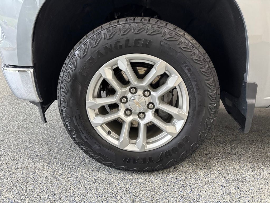 2024 Chevrolet Silverado 1500 LT