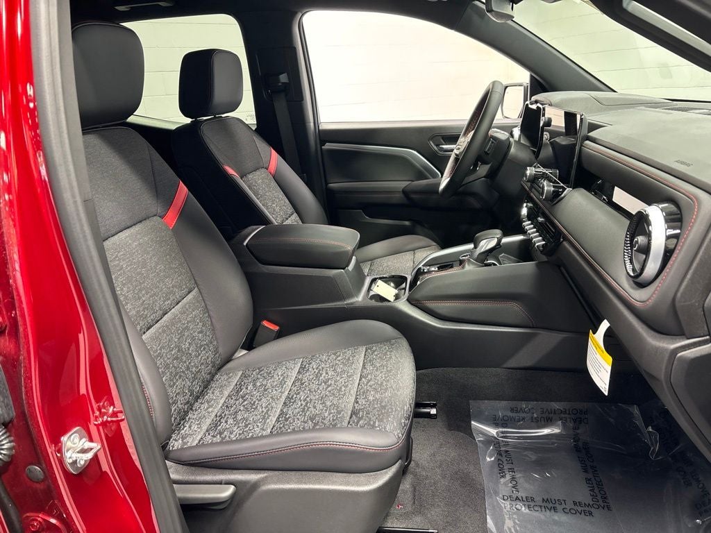 2026 Chevrolet Colorado Z71 - Photo 10