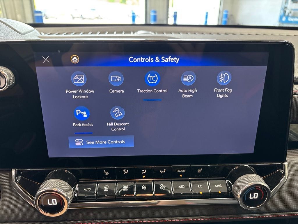 2026 Chevrolet Colorado Z71 - Photo 27