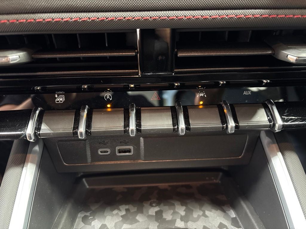 2026 Chevrolet Colorado Z71 - Photo 33