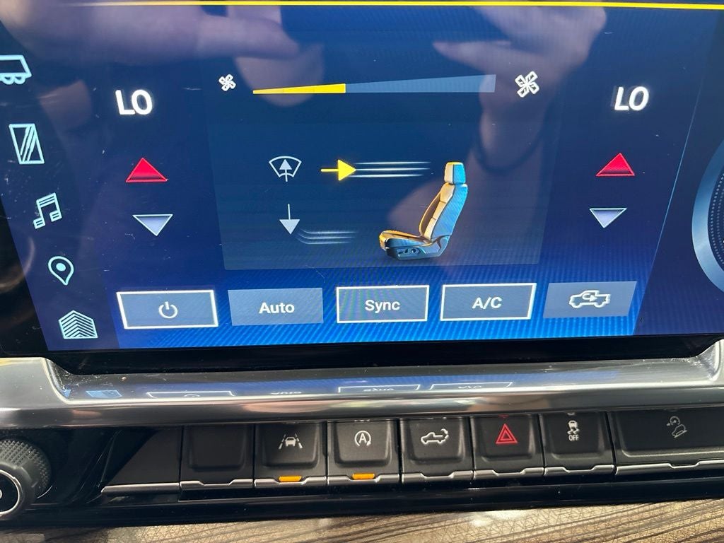 2023 Chevrolet Silverado 1500 LT LT1
