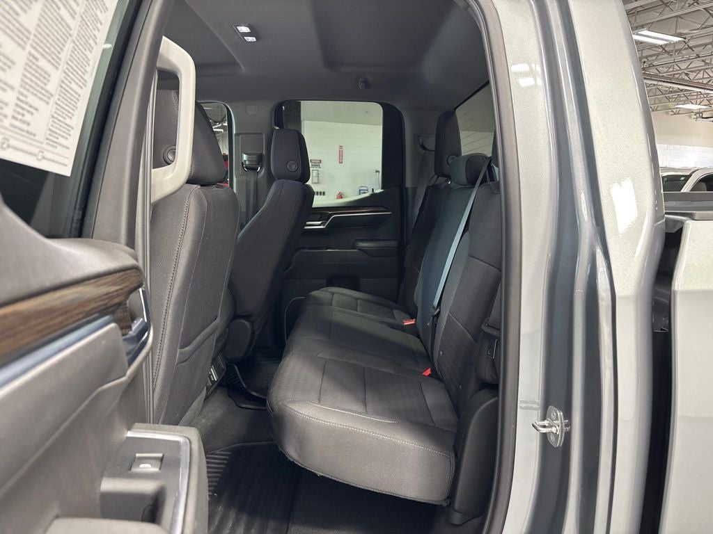 2023 Chevrolet Silverado 1500 LT LT1