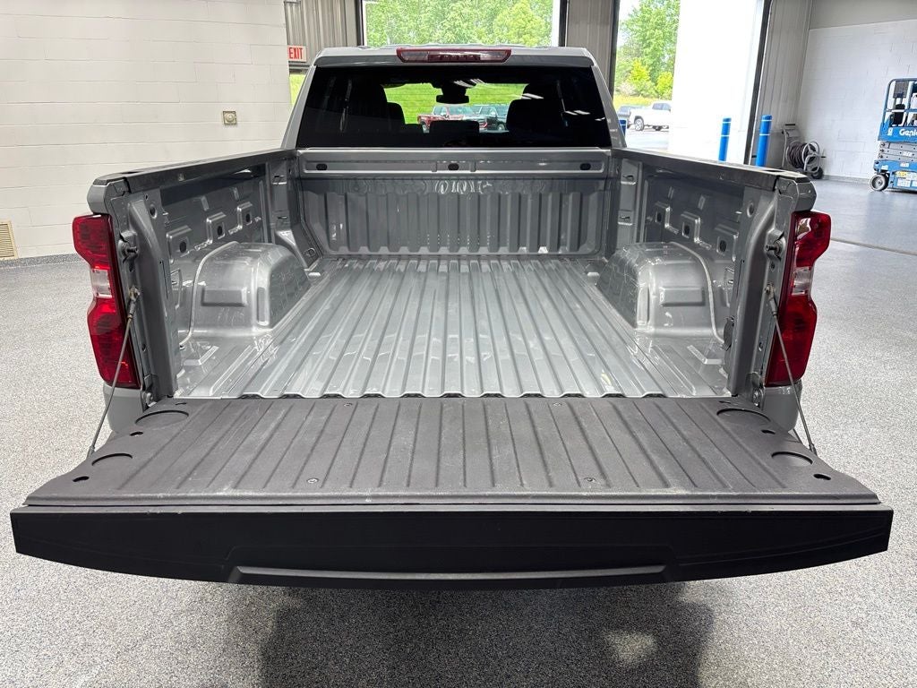 2023 Chevrolet Silverado 1500 LT LT1
