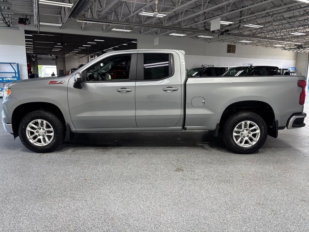2023 Chevrolet Silverado 1500 LT LT1