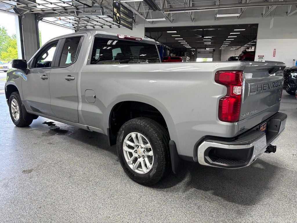 2023 Chevrolet Silverado 1500 LT LT1