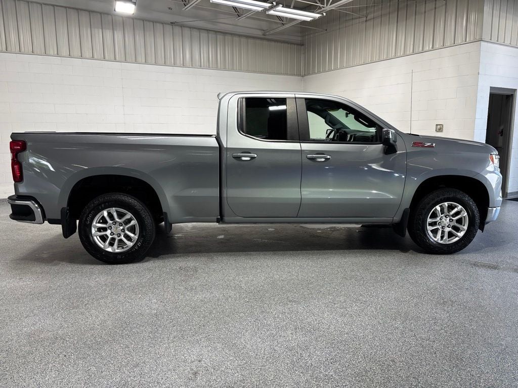 2023 Chevrolet Silverado 1500 LT LT1