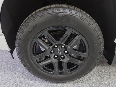 2025 Chevrolet Silverado 1500 Custom