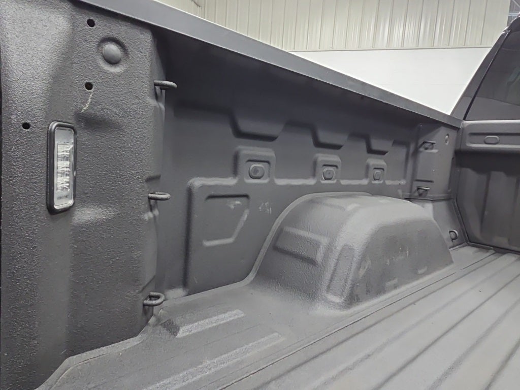 2022 Chevrolet Silverado 1500 LT LT1