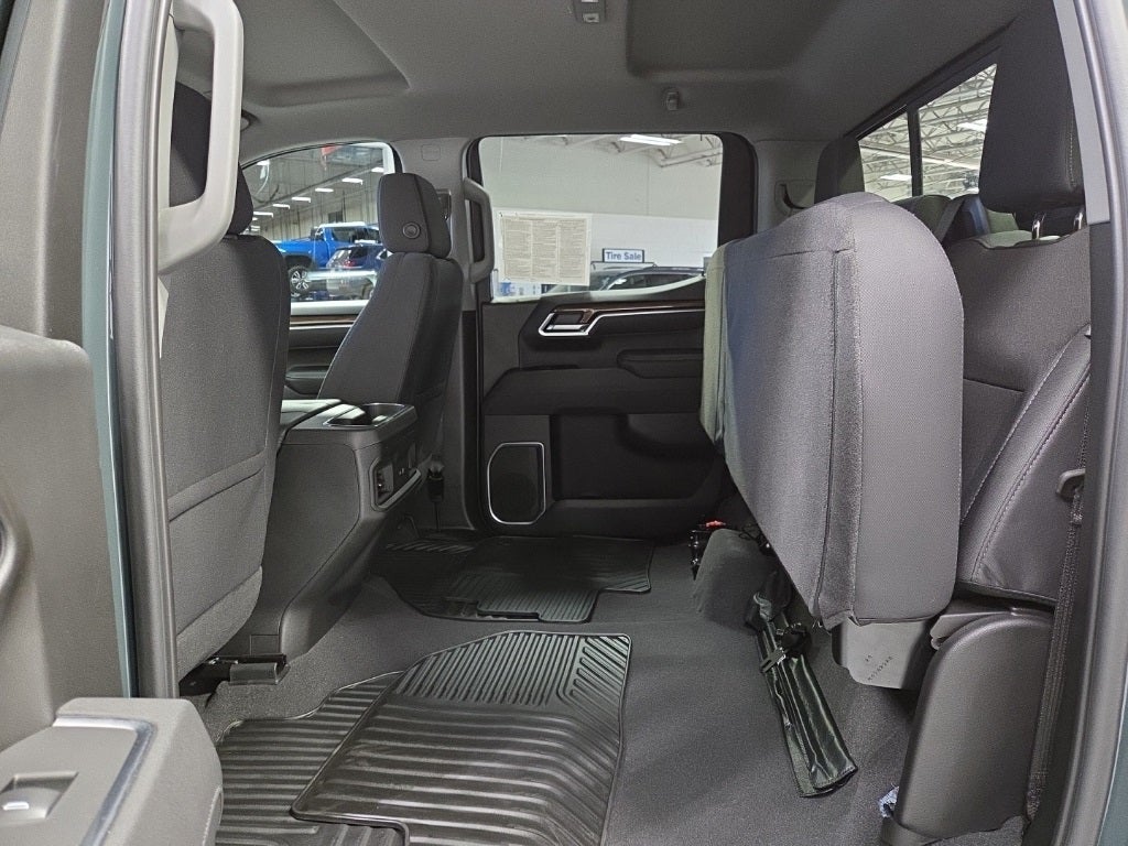 2026 Chevrolet Silverado 1500 LT LT1