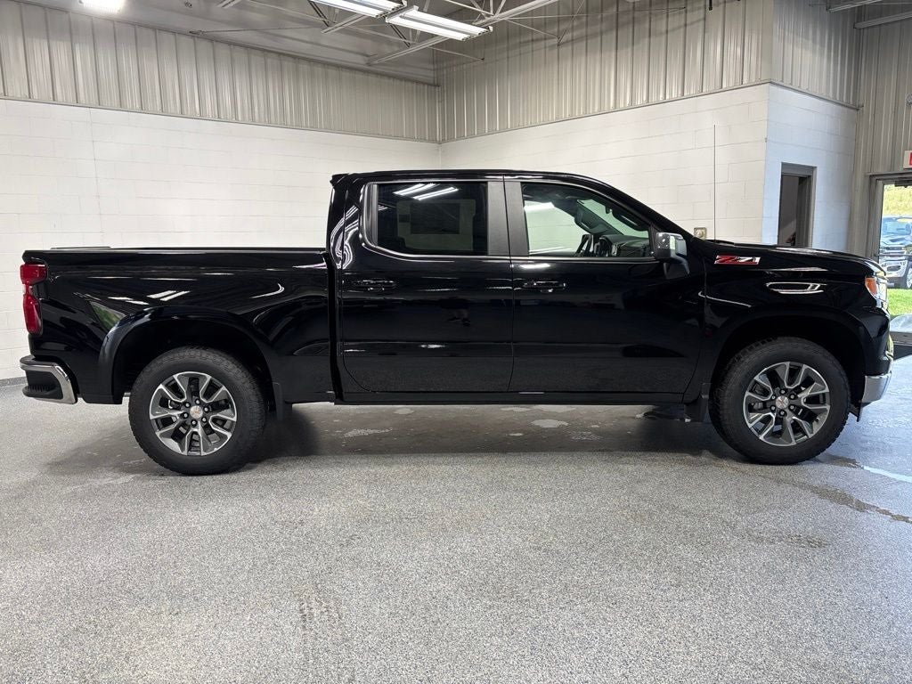 2026 Chevrolet Silverado 1500 LT LT1