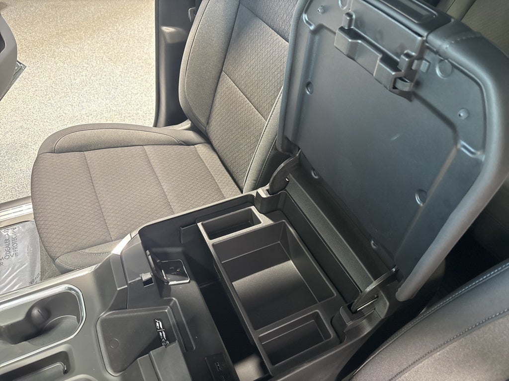 2026 Chevrolet Silverado 1500 LT LT1