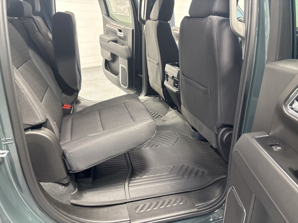 2026 Chevrolet Silverado 1500 LT LT1