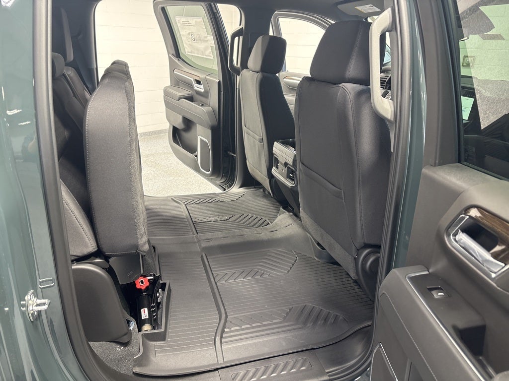 2026 Chevrolet Silverado 1500 LT LT1