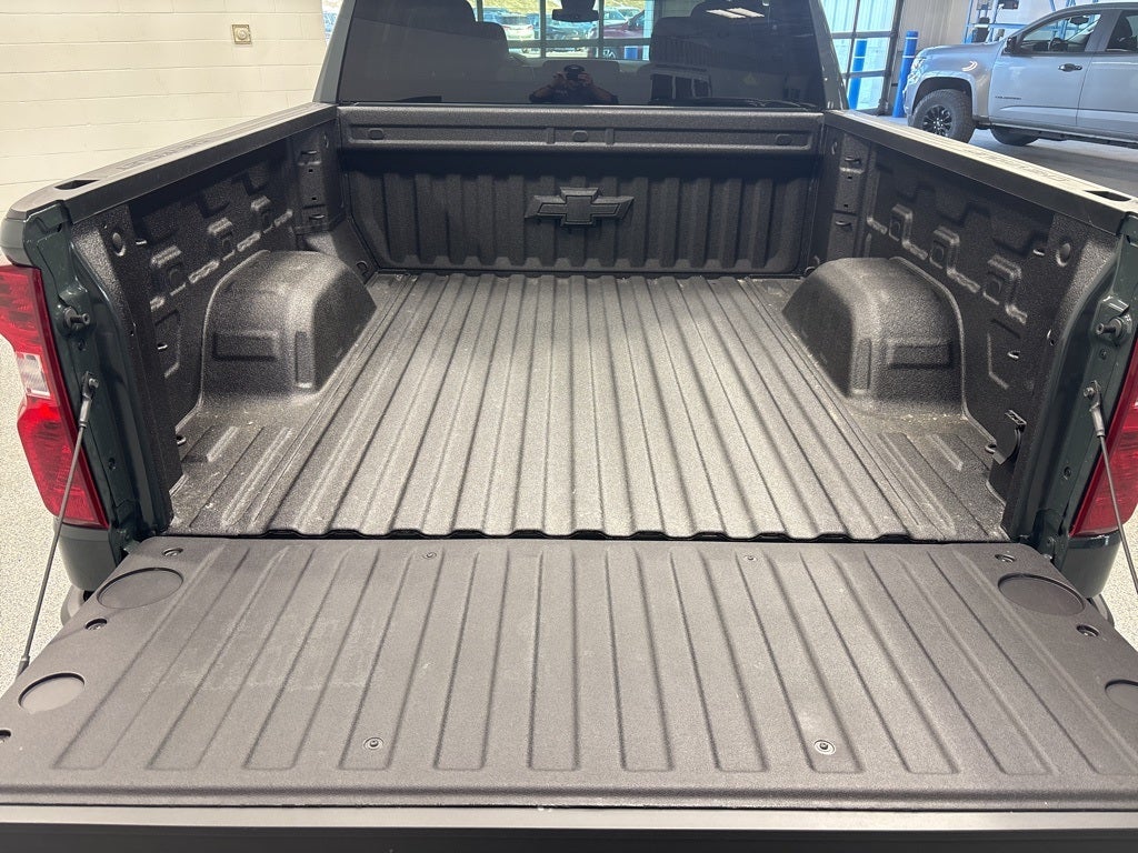 2026 Chevrolet Silverado 1500 LT LT1