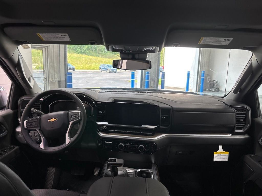 2026 Chevrolet Silverado 1500 LT LT1