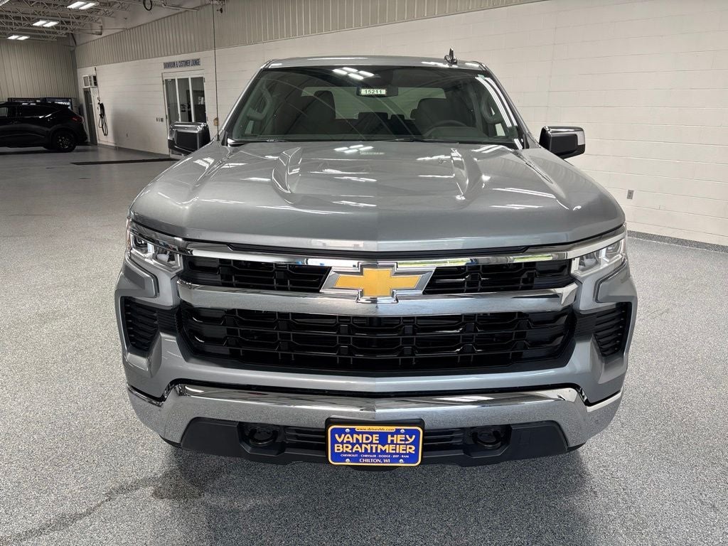 2026 Chevrolet Silverado 1500 LT LT1