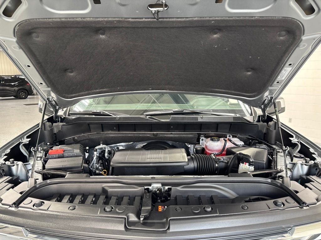2026 Chevrolet Silverado 1500 LT LT1