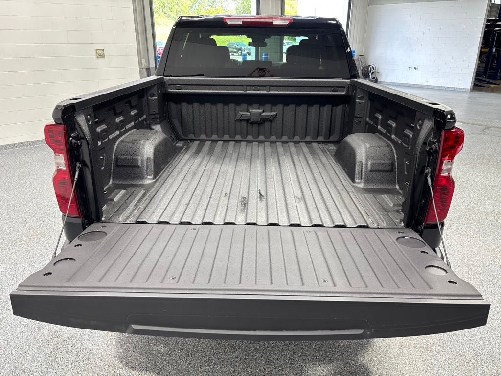 2026 Chevrolet Silverado 1500 LT LT1