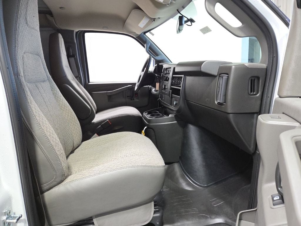 2026 Chevrolet Express 2500 Work Van Cargo