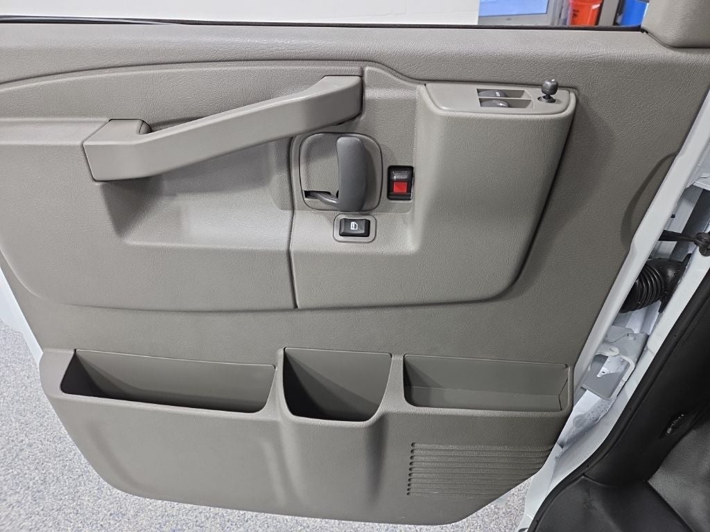 2026 Chevrolet Express 2500 Work Van Cargo