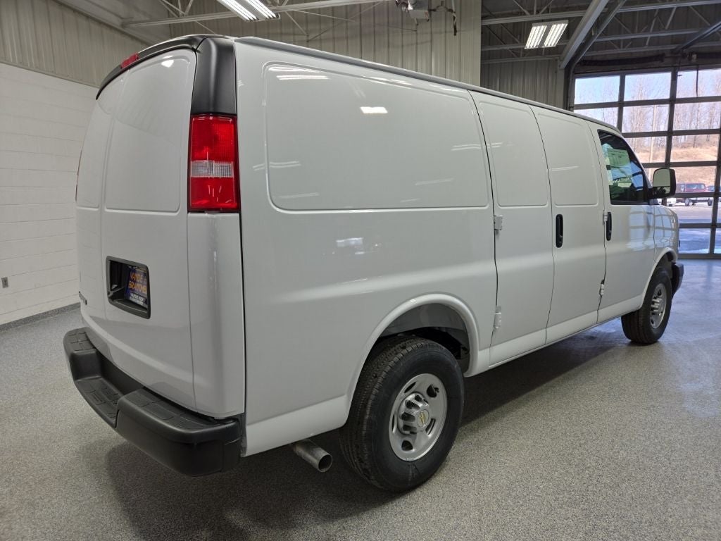 2026 Chevrolet Express 2500 Work Van Cargo