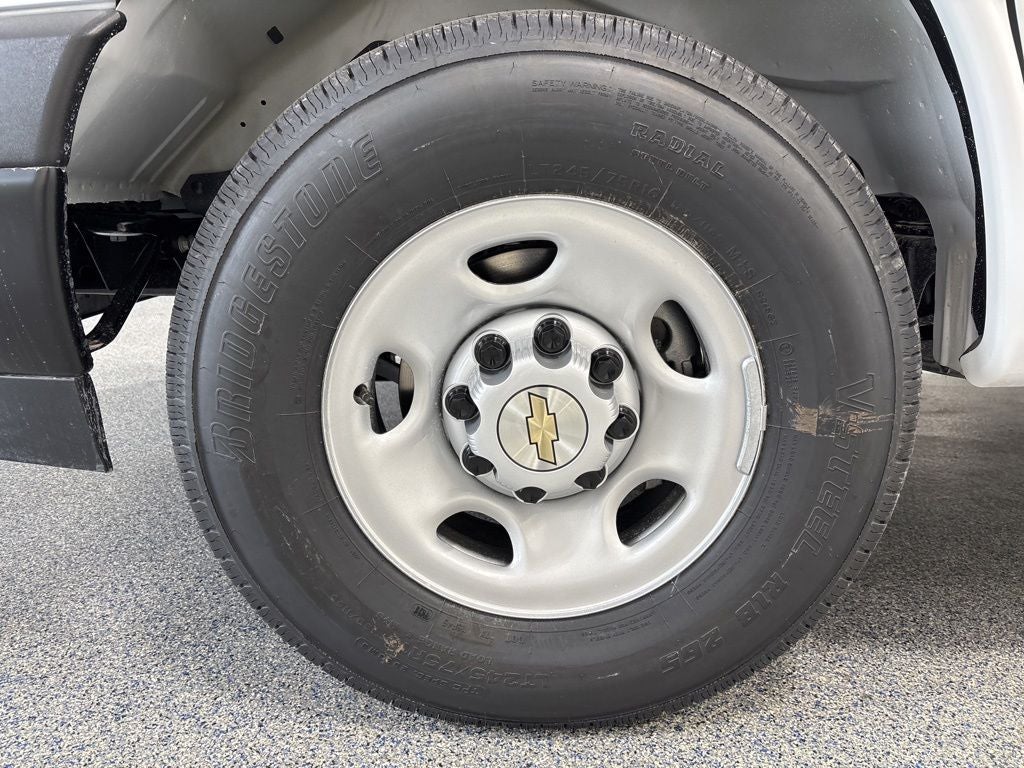 2026 Chevrolet Express 2500 Work Van Cargo