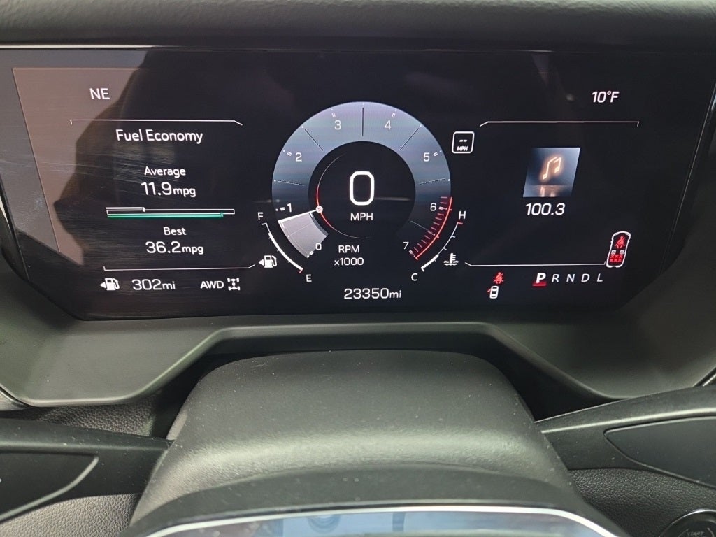 2025 GMC Acadia Elevation