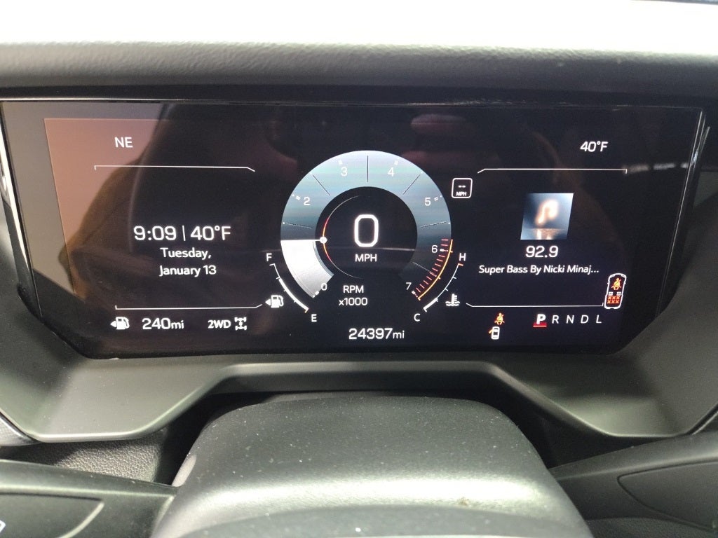 2025 GMC Acadia Elevation