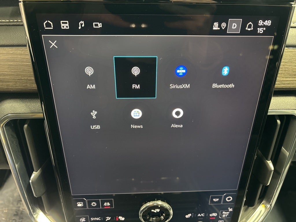 2025 GMC Acadia Denali