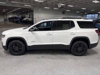 2023 GMC Acadia AT4