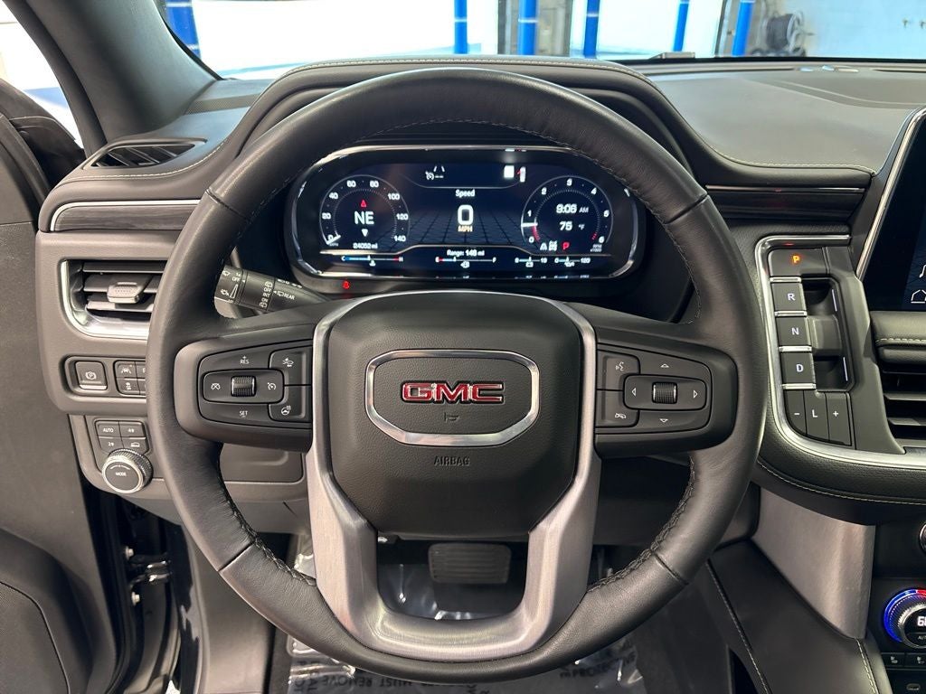 2022 GMC Yukon XL SLT