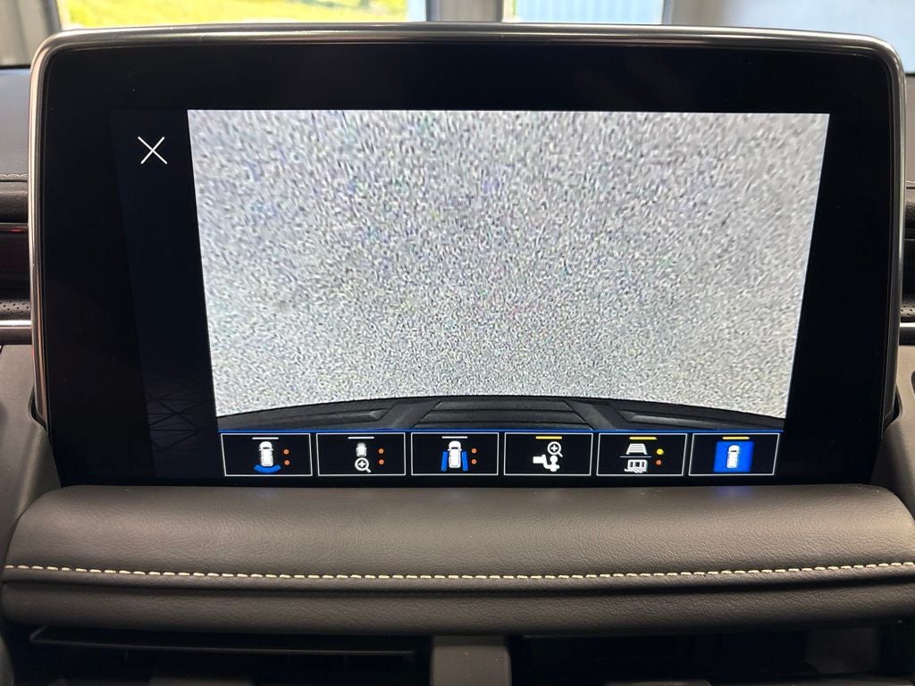 2022 GMC Yukon XL SLT