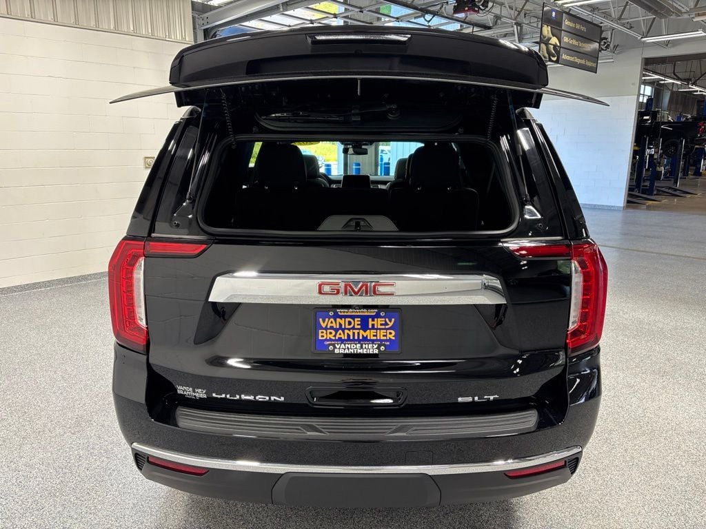 2022 GMC Yukon XL SLT