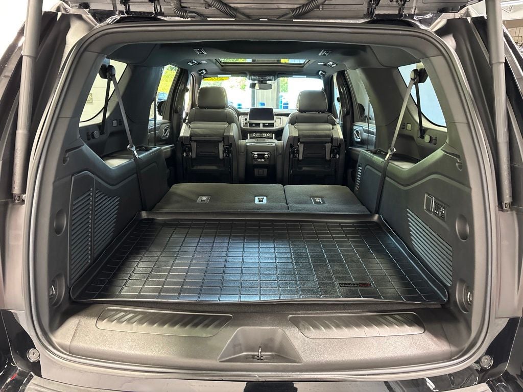 2022 GMC Yukon XL SLT