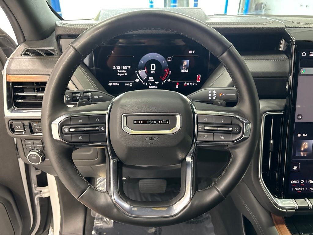 2025 GMC Yukon XL Denali