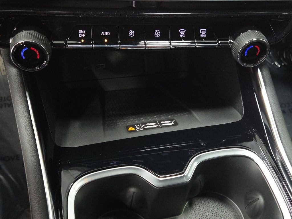 2026 Chevrolet Traverse LT 2LT