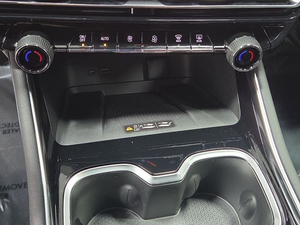 2026 Chevrolet Traverse LT 2LT