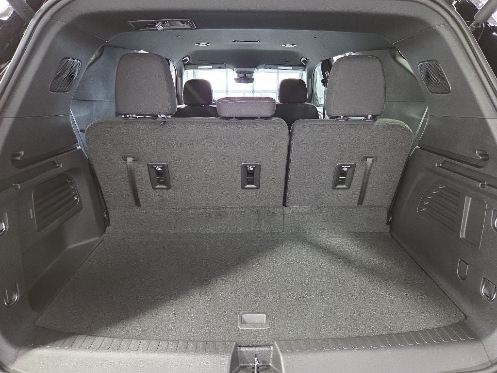 2026 Chevrolet Traverse LT 2LT
