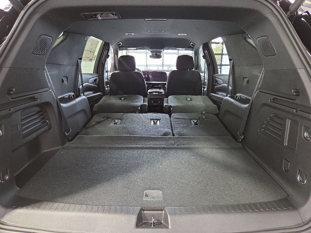 2026 Chevrolet Traverse LT 2LT