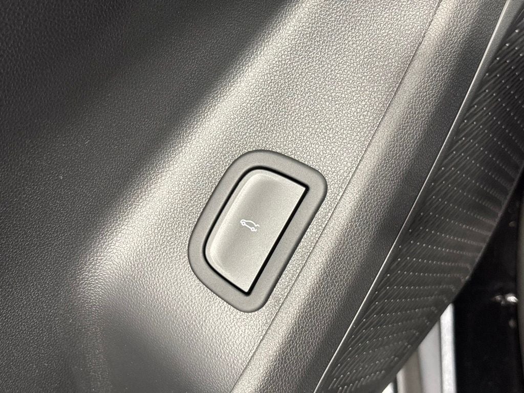 2026 Chevrolet Traverse LT 2LT