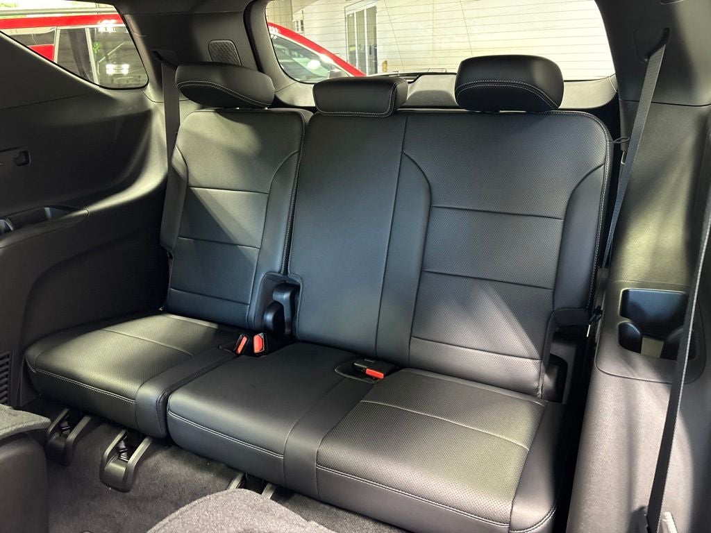 2026 Chevrolet Traverse LT 2LT