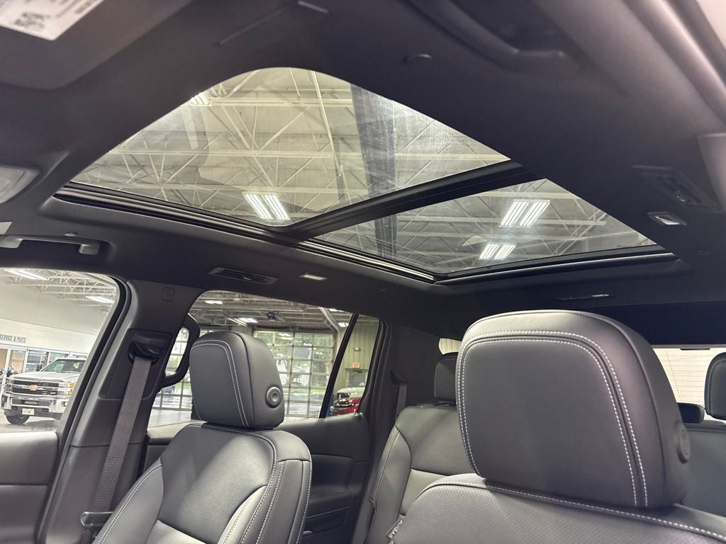 2027 Chevrolet Traverse LT 2LT
