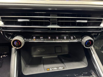 2027 Chevrolet Traverse LT 2LT