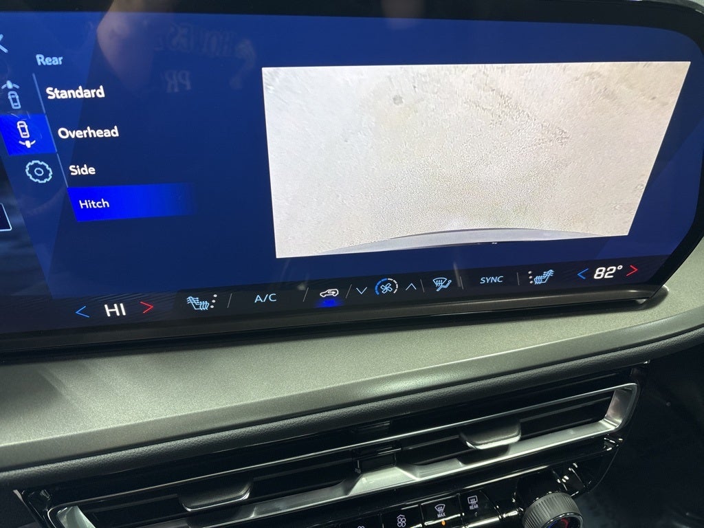 2026 Chevrolet Traverse LT 2LT