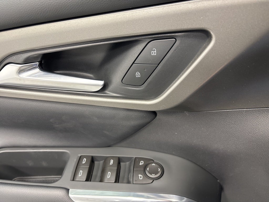 2026 Chevrolet Traverse LT 2LT