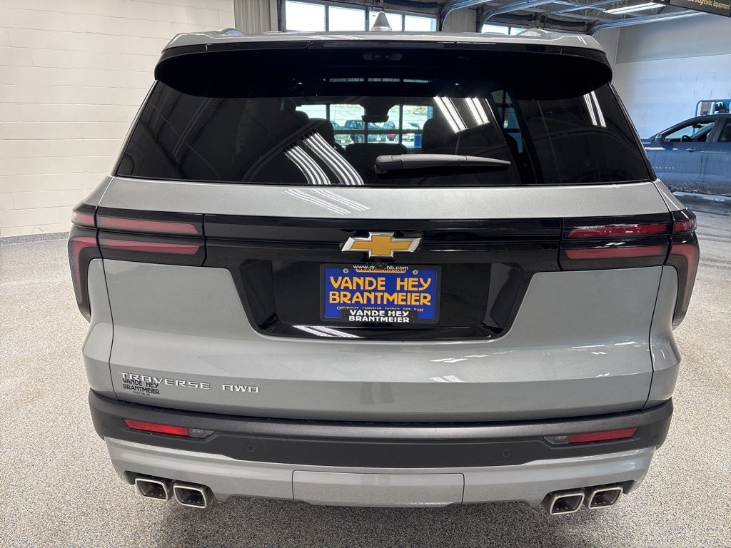2026 Chevrolet Traverse LT 2LT