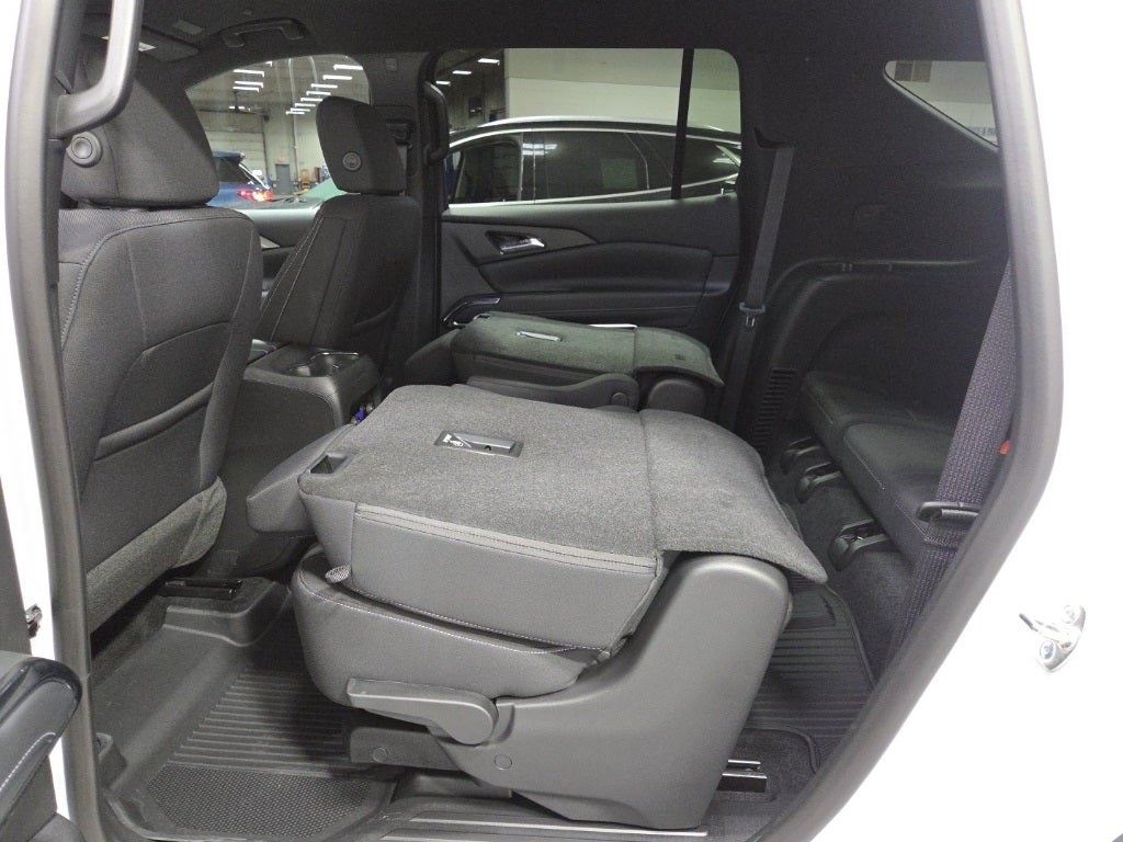 2026 Chevrolet Traverse LT 2LT