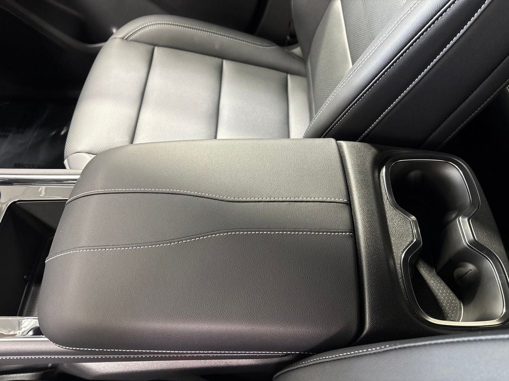2026 Chevrolet Traverse LT 2LT